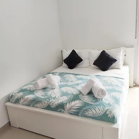 Apartment White *