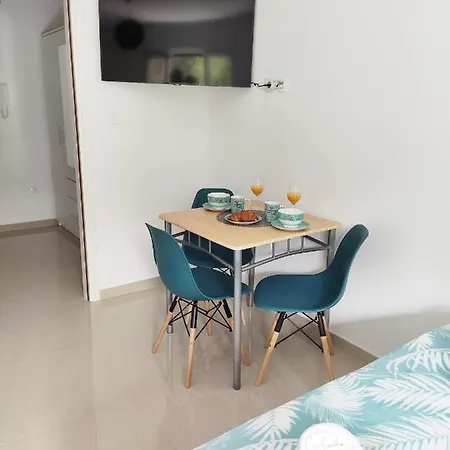 White Apartamento