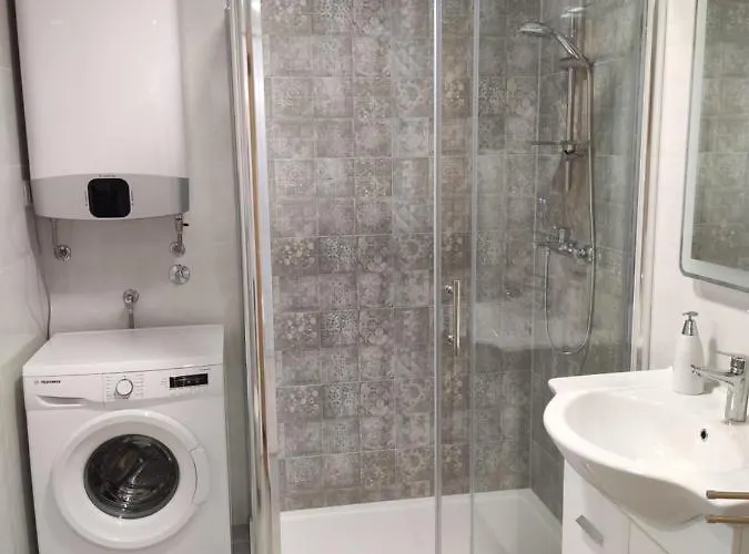 White Διαμέρισμα *